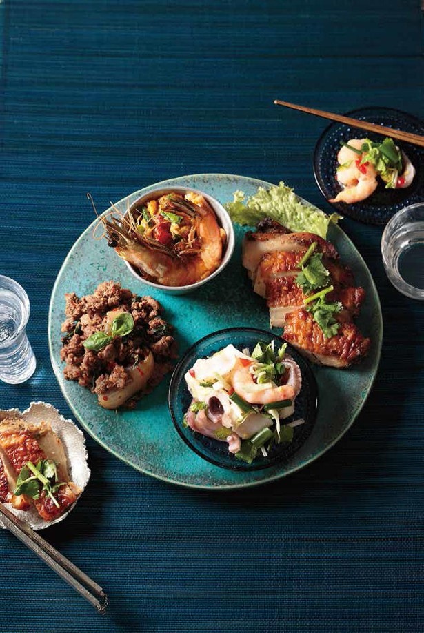 お酒に合う、ちょっとリッチなエスニックの惣菜。mango tree kitchen｢「父の日オードブル（4種盛り）｣(1500円)