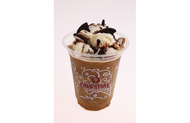 アイスが山盛り！ほろ苦いコーヒーとリッチなミルク味がマッチした「Cafe COOKIE」