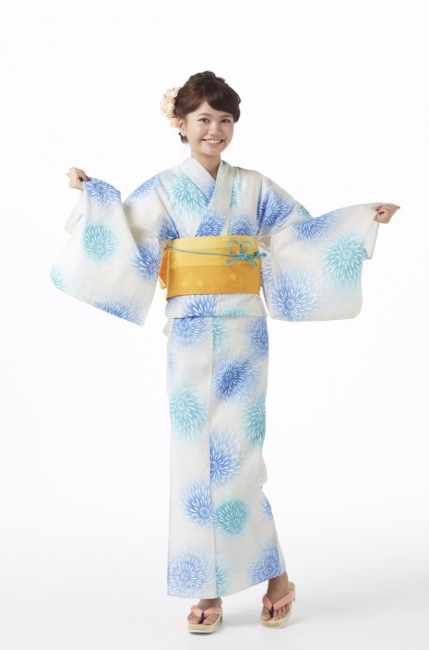 7月5日(日)の始球式を務める橘みづほさん。