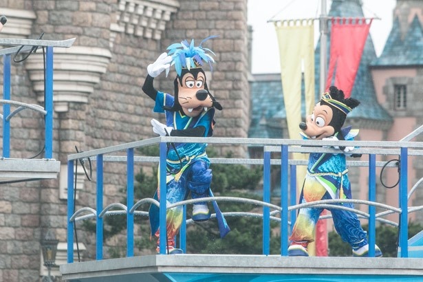 グーフィーと息子のマックスが親子で共演