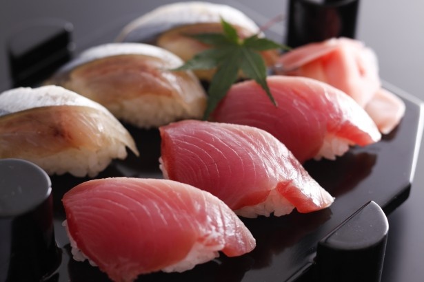 握り寿司など、京都センチュリーホテル自慢の料理を堪能