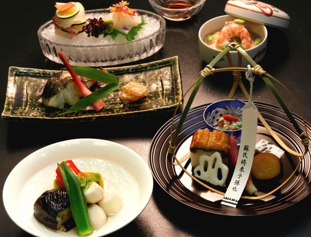 京都ならではの雅な夕食を