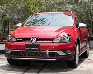 輸入車最安の4WD！VWから新型ゴルフ発売