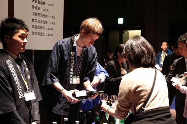 【写真を見る】160銘柄を超える日本酒を味わえる貴重なイベント