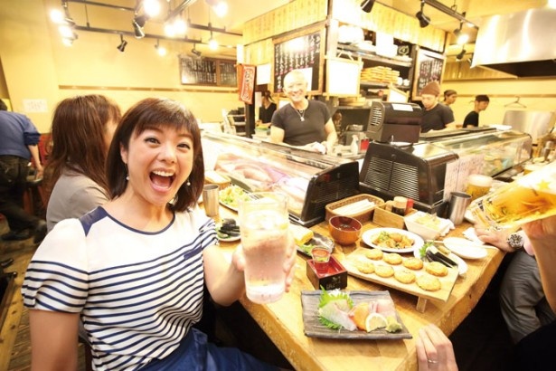 ABCテレビ「おはよう朝日です」の喜多ゆかりアナウンサーによる、梅田のハシゴ酒リポートは読みごたえたっぷり！