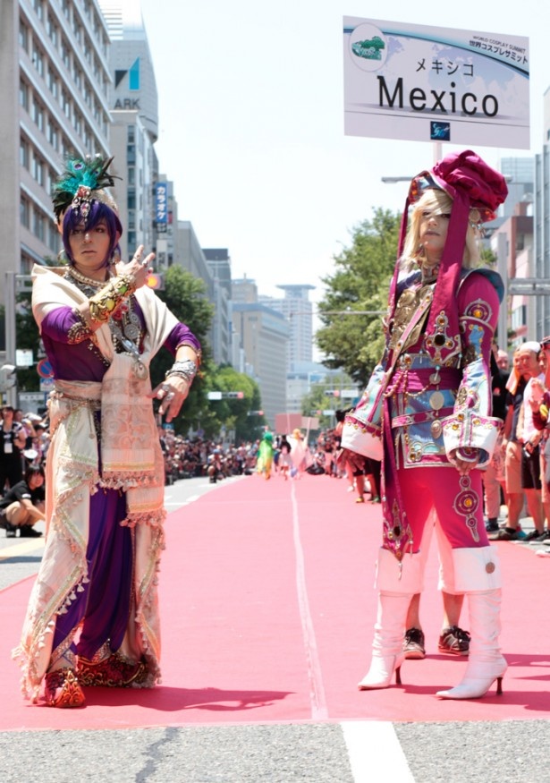 【写真を見る】見事、コスプレ世界一に輝いたメキシコ代表のコスプレイヤー