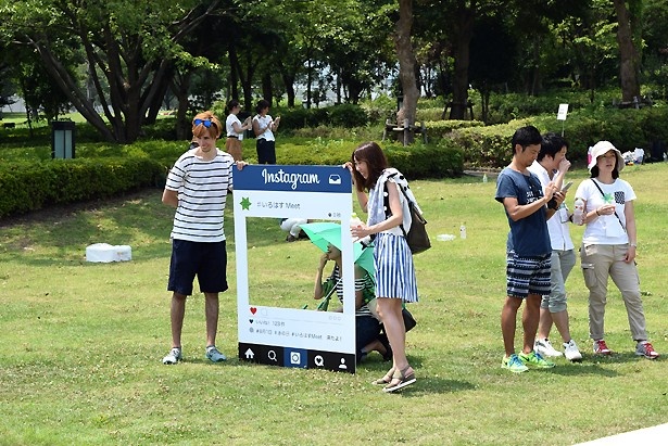 Instagramのフレームをイメージしたオブジェもあり
