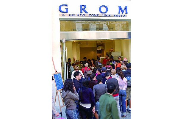 07年5月にオープンした｢GROM｣NY店は大行列！実は世界中で話題沸騰なのだ
