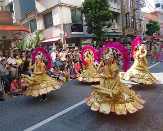 ラテンワールド全開！三軒茶屋の熱いお祭り