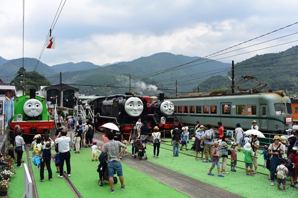 トーマスファミリーだけでなく、懐かしの昭和電車も楽しみ