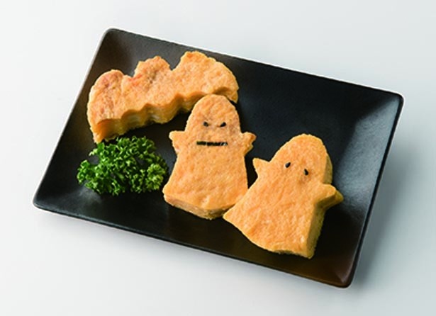 お化けやコウモリをかたどった甘い厚焼き玉子。太郎の「太郎のオバ玉」(1パック3個入り・486円)※1日10パック限定