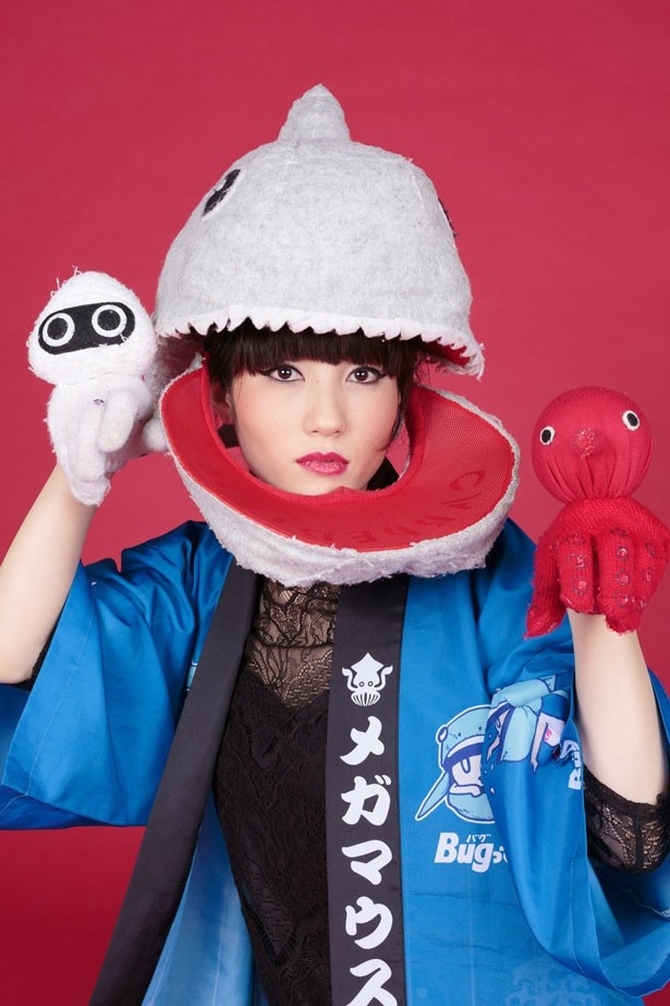 メガマウスアイドルのBugって花井