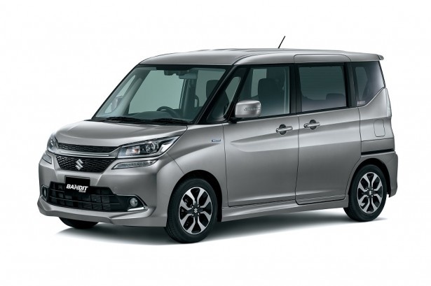 ソリオ バンディット HYBRID MV プレミアムシルバーメタリック（184万6800円～）