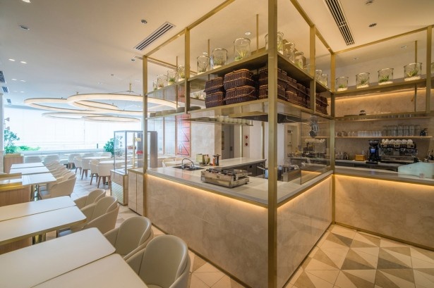 ニューヨークスタイルのブランチが楽しめる2FのPETIT PARK CAFE