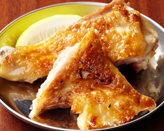 串に刺さない焼き鳥“とりやき”の店が高円寺に登場