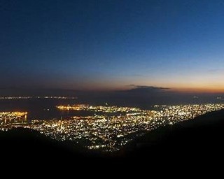 秋の六甲山1000万ドルの夜景ガイドツアー