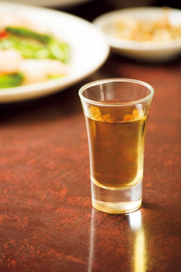 青葉新館では、楊貴妃が愛飲したとされる「貴妃酒」(648円)も提供