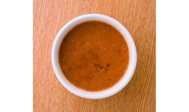 ｢みそつけ麺キムチ風味｣のスープは、数種類の味噌を特製ブレンド！
