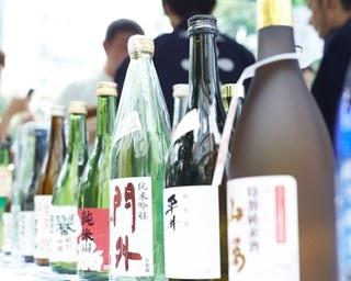 浅草の日本酒フェスで全国の銘酒をはしご酒！