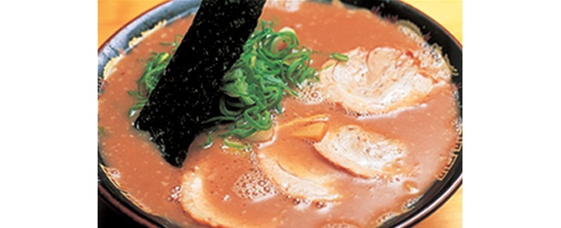「無鉄砲」（京都）は、京都と大阪にある超濃厚豚骨スープの人気店だ