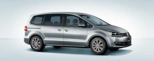 新たに追加された「Sharan TSI Trendline」(360万円)