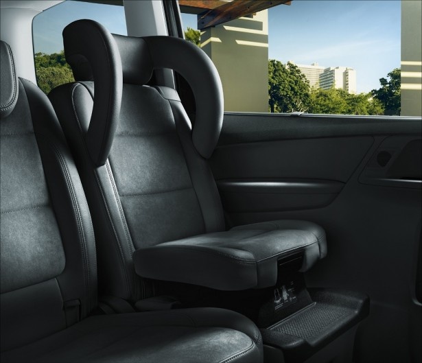 「Sharan TSI Highline」のオプション装備「インテグレーテッド チャイルドシート」