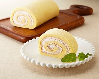 地元の“木いちご”たっぷり！甘酸っぱいモチふわケーキ