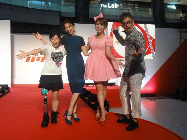 花嫁姿のはるな愛も登場！ 大阪で開催されたバリアフリー・ファッションショーが10月に放送