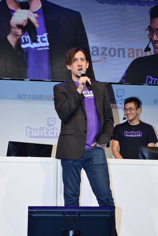 Twitchの魅力を語るJon Carnage氏