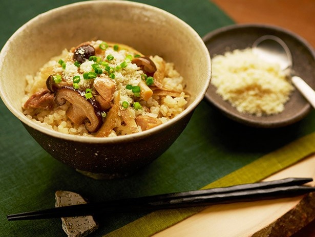 ランチボックスのメニューにラインアップされている、「秋味パルメ混ぜごはん」。和食との相性も抜群！