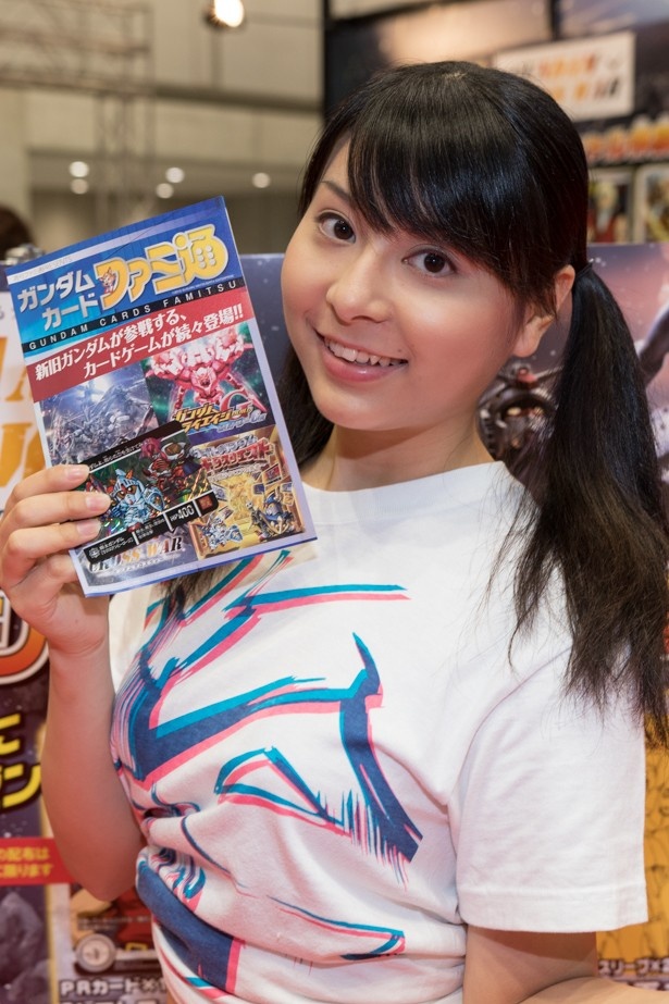 バンダイブースのコンパニオン