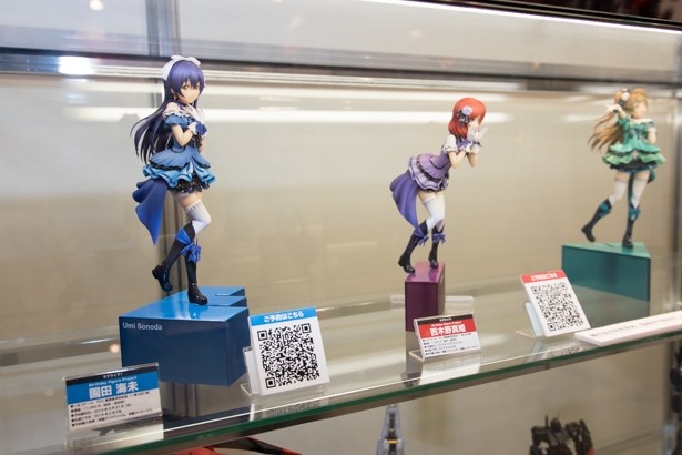 電撃ホビーウェブのブースでは、「ラブライブ！」Birthday Figure Projectを展示。第5弾の園田海未の予約は9月27日(日)まで！