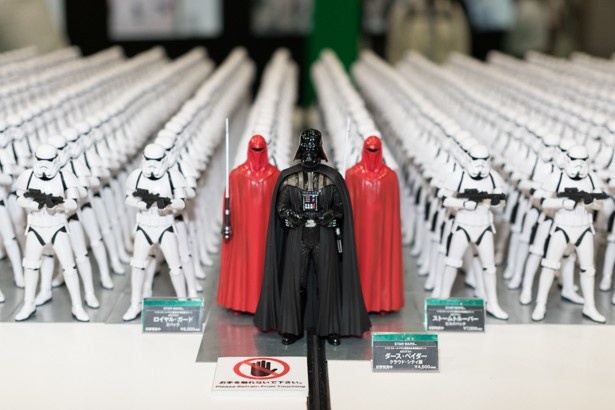 コトブキヤも「スター・ウォーズ」商品を訴求。大勢のストームトルーパーは圧巻だ！
