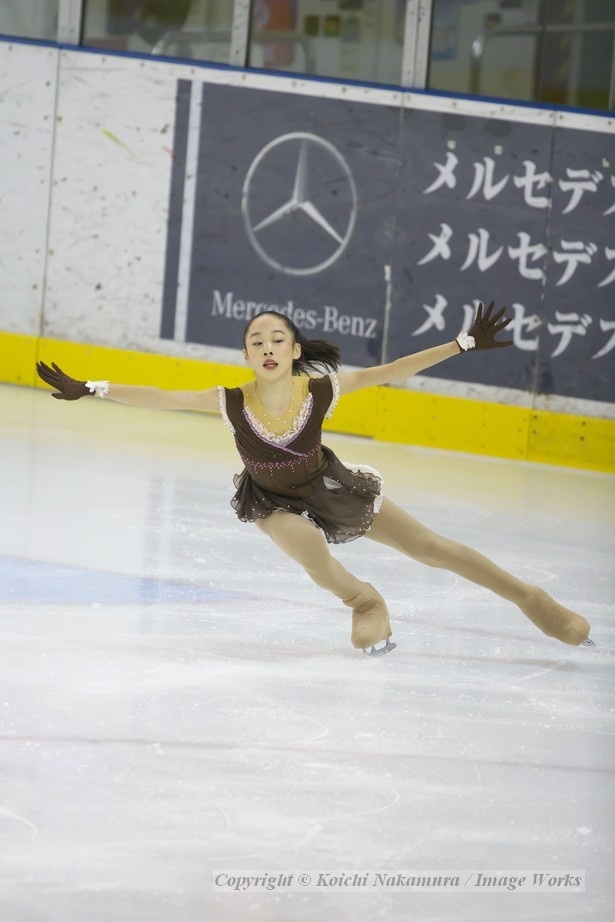 かなりきわどいジャンプの降り方だが、転倒しなくなった。昨シーズンに比べて松原星が大きく成長したところ