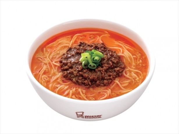 とろとろに煮込んだ肉味噌をトッピングした「とろとろ肉味噌 担々麺」(486円)