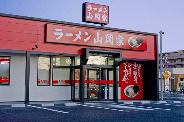 全国に140店舗以上を展開する「ラーメン山岡家」。スープもチャーシューも毎日各店舗で仕込み、手作りの味を提供