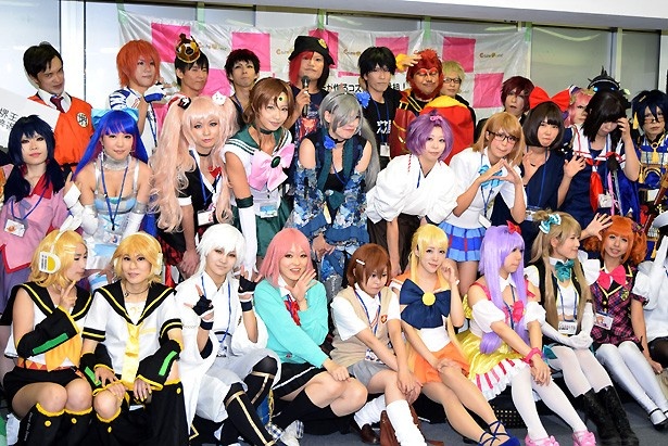 魅力的なコスプレイヤーとじっくり話せるのも、交流会の大きな魅力