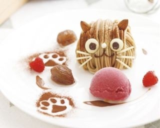 パティシエ鎧塚俊彦が監修した可愛すぎる猫スイーツ