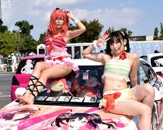 痛車が1000台！コスプレ美女と痛Gふぇすたに潜入