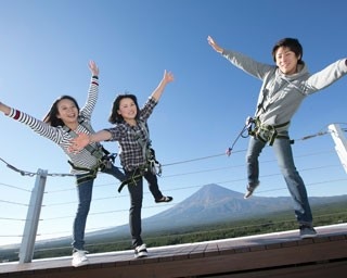 富士山の絶景×絶叫を堪能！爽快アトラクション誕生
