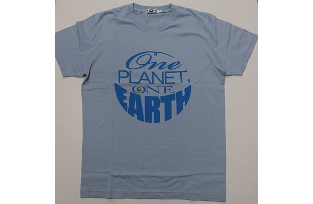 その他のTシャツ画像はコチラ！安藤忠雄デザインのTシャツ