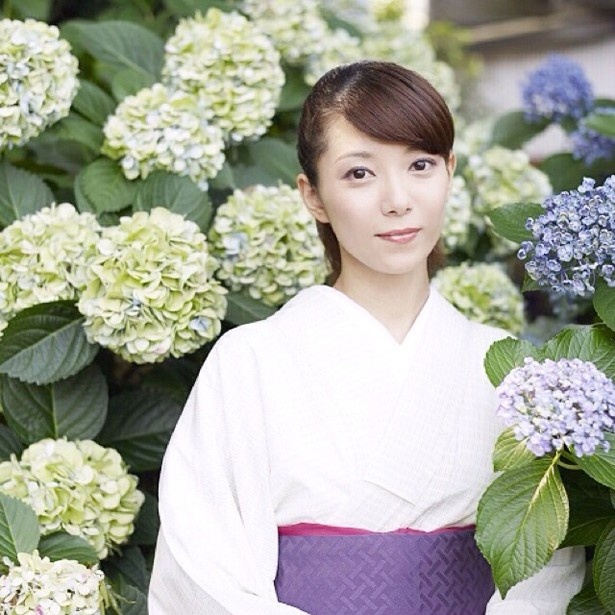 【写真を見る】11月7日(土)、8日(日)に三軒茶屋ふれあい広場のステージイベントに出演する三宅あみ