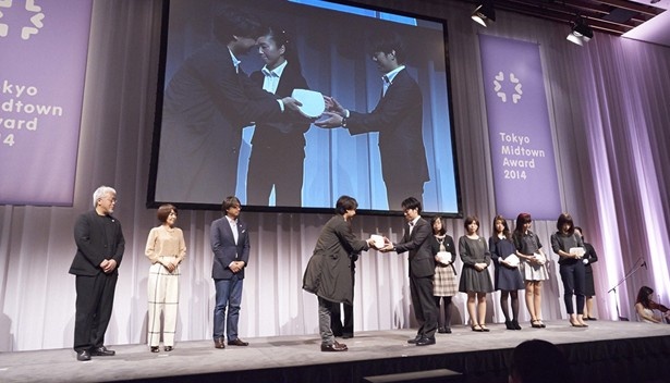 【写真を見る】受賞作品を発表する「Tokyo Midtown Award 2015 受賞作品発表・授賞式」。当日の様子はUstream で配信予定※写真は昨年の様子