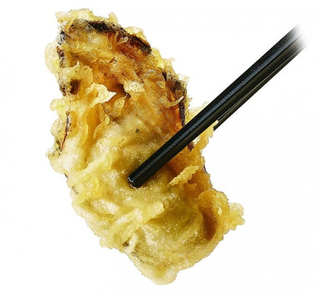 季節限定の単品メニュー｢播磨灘 ふっくら 蒸しかき｣(150円)。｢有明海 芝海老｣(120円)も用意