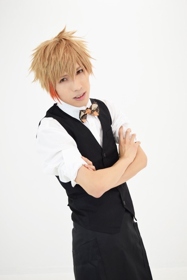 コスプレイヤー＝柚木崎礼央(@Leo_Yukizaki)