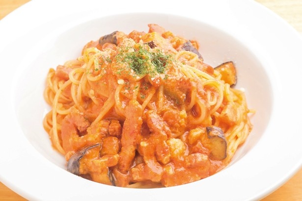 【写真を見る】人気No.1のナスとベーコンのトマトスパゲッティ1000円(DEARKIDS 上石神井店)