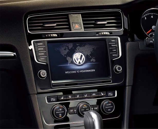 Volkswagen純正インフォテイメントシステム“Discover Pro”