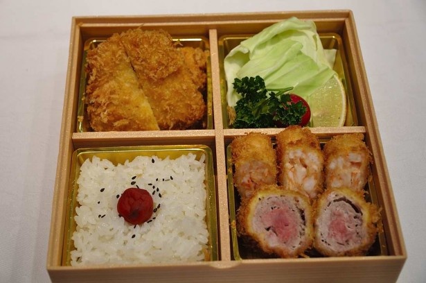 「50周年記念弁当」はデリカKYKで購入できる