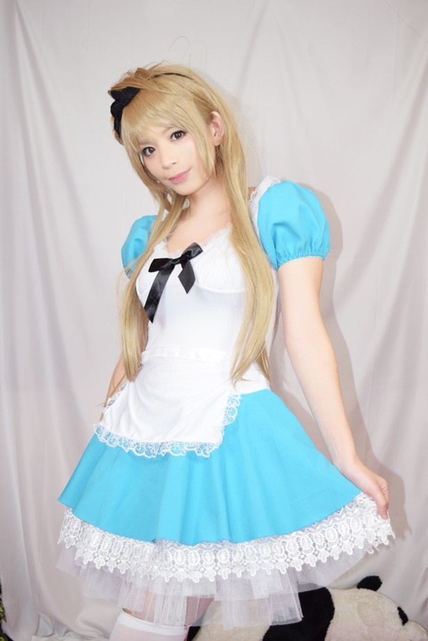 コスプレイヤー＝あかりん(@darkness0x0)