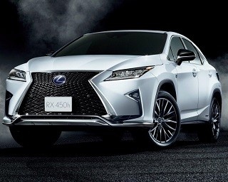 さらに力強く、華麗に。レクサスの新型SUV「RX」が登場！